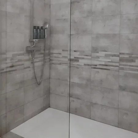 Bb Ruri 제노바